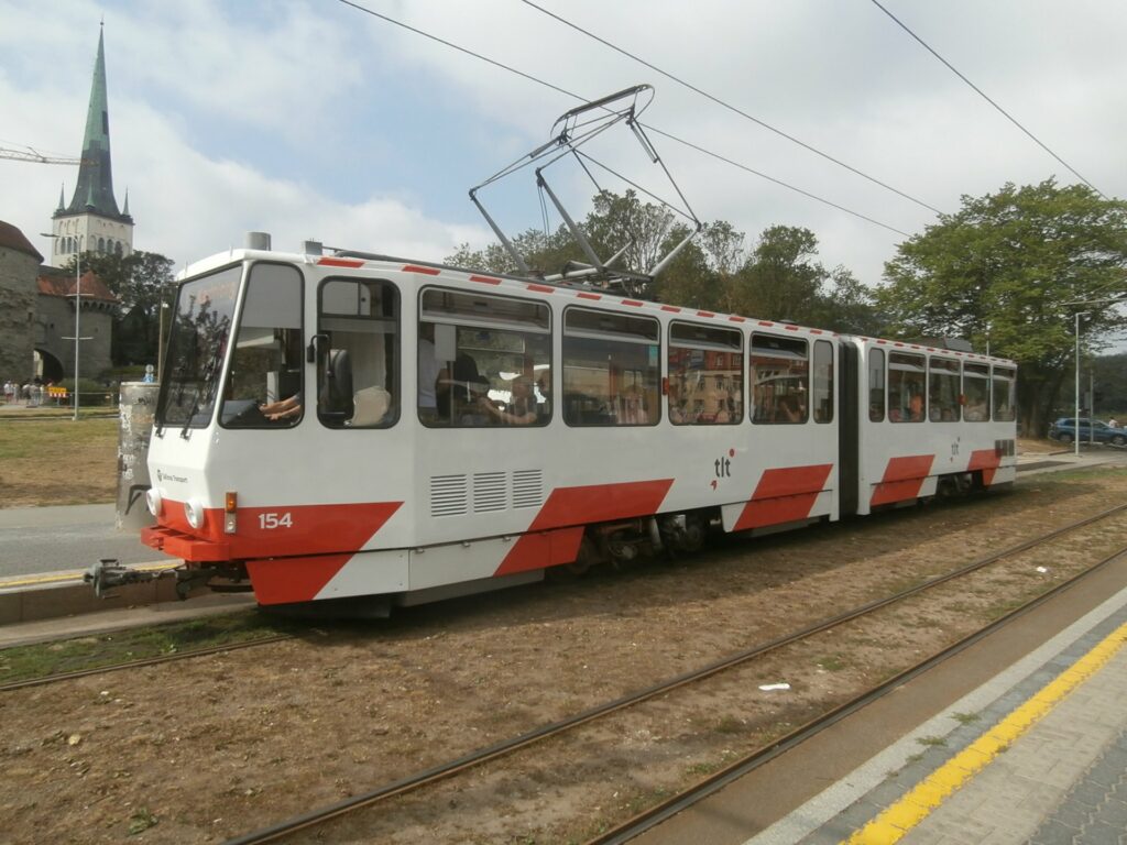 Tallinna trammiliini T2 tramm marsruudil Kopli – Vanasadam – Lennujaam